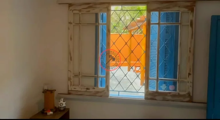 Imagem ACEITA PERMUTA COM IMÓVEL NA ZONA OESTE E NOROESTE DE SÃO PAULO, CASA INDIVIDUAL, TODA REFORMADA COM 2 QUARTOS , QUINTAL .