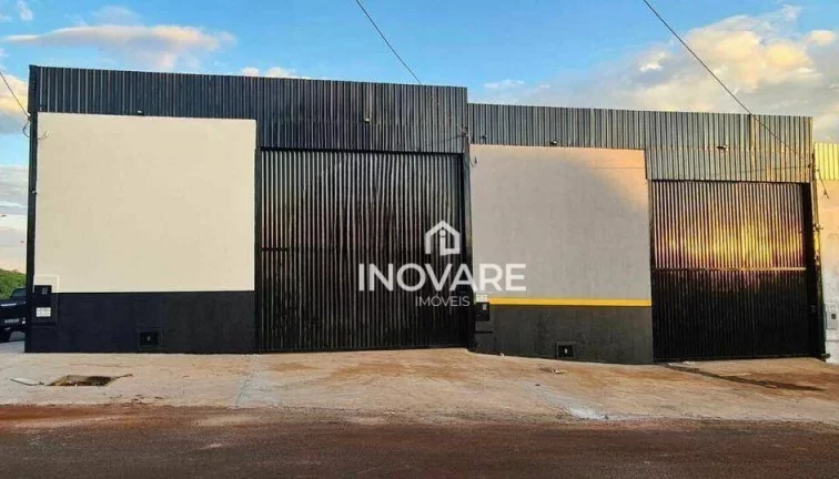 Imagem Galpão para alugar, 297 m² por R$ 3.500,00/mês - Karfan - Itumbiara/GO