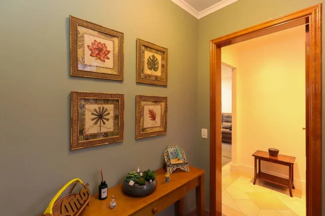 Imagem Apartamento Pompéia - 119M², 3 Dorms, 1 Suíte, Lavabo, 2 Vagas, Varanda.