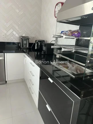 Imagem Casa com 4 Quartos à venda em Valinhos - SP.

Localizado no Condomínio Terras do Oriente a casa co...