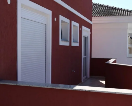 Imagem Casa de luxo à venda ou locação no Balneário Praia do Pernambuco em Guarujá-SP: 4 quartos, 4 suítes, 5 banheiros, 2 vagas, 300m².