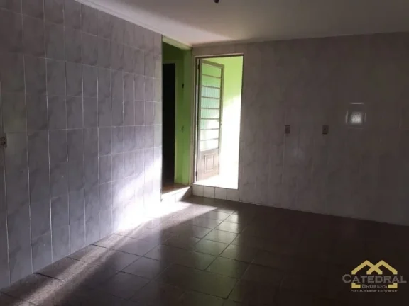 Imagem CASA COM SALÃO COMERCIAL NA VILA ARENS