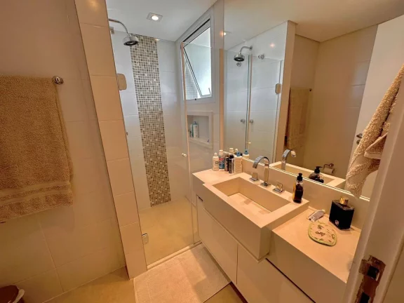 Imagem Apartamento com 3 dormitórios à venda, 138 m por R$ 5.300.000,00