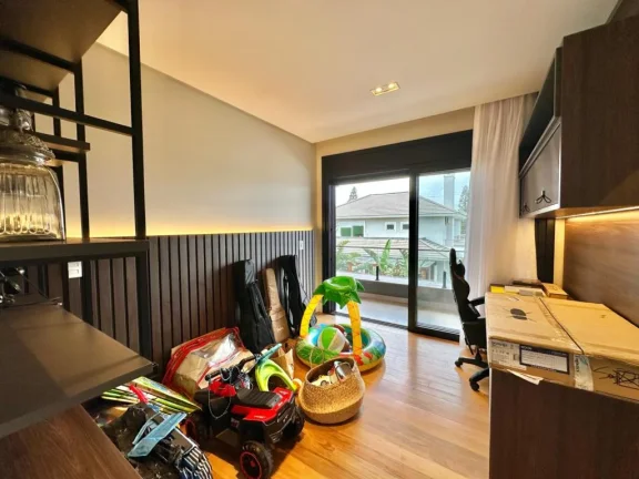 Imagem Casa em Condominio 5 Dormitórios - Bairro xangri-la