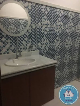 Imagem Vendo casarão tipo pousada em Mogiquiçaba , Bahia.