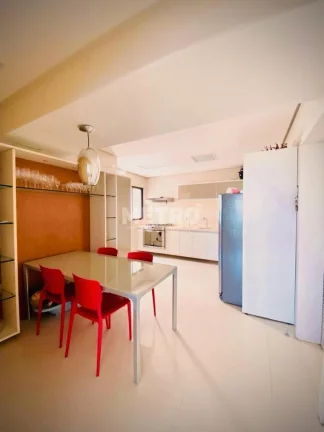 Imagem Aparteamento com sala ampla, 4 quartos, sendo 02 suítes, 02 varandas.
