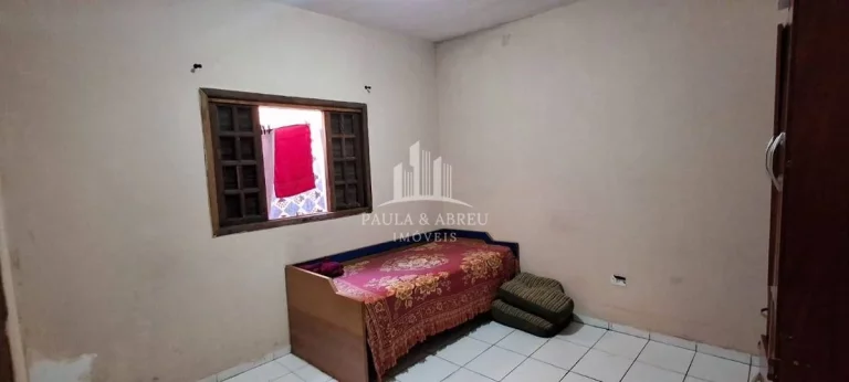 Imagem Sobrado com Salão comercial 5 X 25 mts, 2 Quartos sendo 1 Suíte, 1 Casa em Cima falta acabamento no Jardim Zaíra 4, Mauá-SP