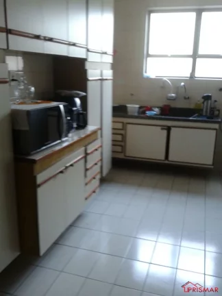 Imagem 2 dormitorios 1 suite 1 vaga 1 quadra da praia
