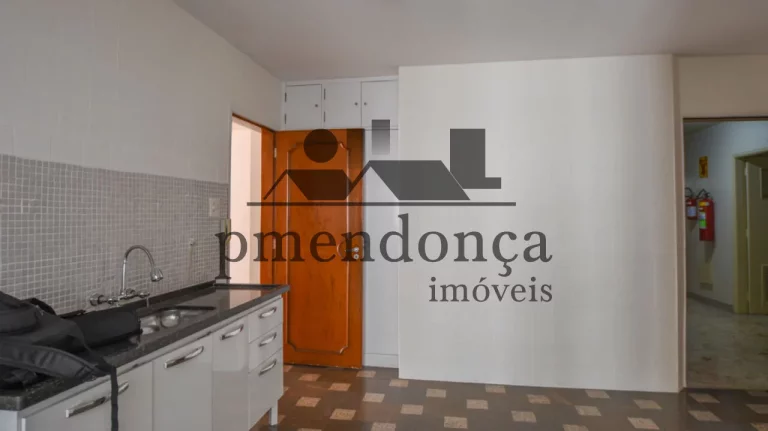 Imagem Apartamento com 126 metros de área útil para você decorar do seu jeitinho! Living para 02 ambient...