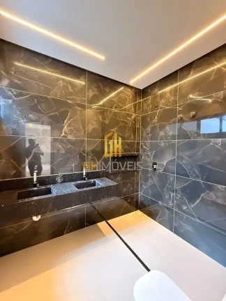 Imagem Casa com 3 quartos no Setor Três Marias, em terreno com 300m² com 195m² de área construída poss...