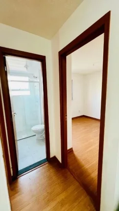 Imagem Apartamento com 2 dormitórios à venda, 41 m² por R$ 160.000,00 - Chácara Holiday - Itaquaquecetuba/SP