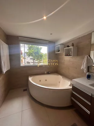Imagem Casa Triplex à Venda no Condomínio Jardim Nova Barra