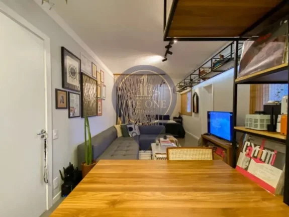 Imagem Loft de luxo na Vila Olímpia: 1 quarto, 1 suíte, 2 salas, 2 banheiros, 1 vaga, 40m² - São Paulo-SP. Aproveite!
