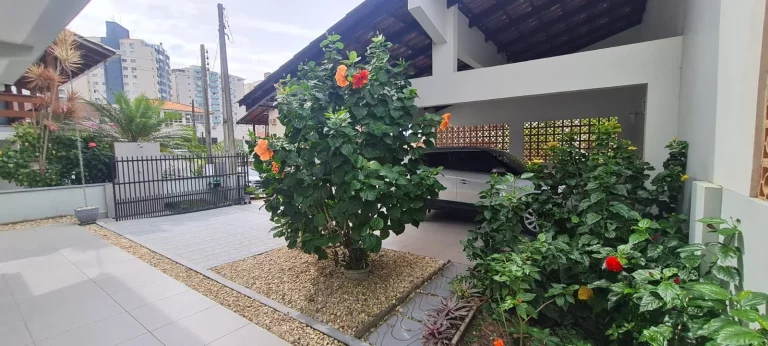 Imagem CASA RESIDENCIAL em Barra Velha - SC, Centro