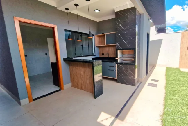Imagem Casa nova à venda com 3 quartos e varanda gourmet no Jardim Itapuã