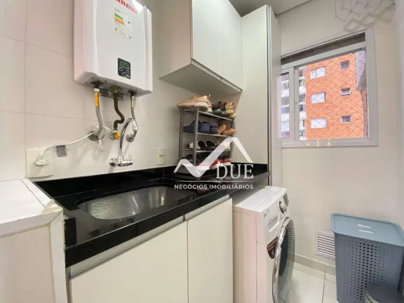Imagem Apartamento porteira fechada, com 2 dormitórios à venda, 77 m² por R$ 960.000 - Ponta da Praia - Santos/SP