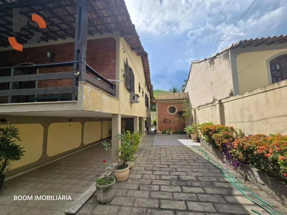 Imagem Casa Espetacular no K11 com 3 Quartos, Piscina, Churrasqueira e 5 Vagas