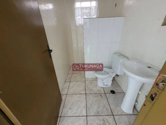 Imagem Sobrado com 3 dormitórios para alugar, 250 m² por R$ 3.496,11/mês - Jardim Santa Mena - Guarulhos/SP