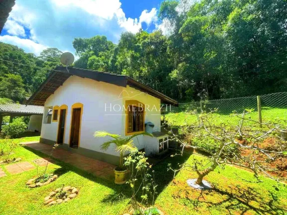 Imagem Casa em Condomínio Fechado à Venda em Campos do Jordão | Terreno de 2.500m2 e Lazer Completo