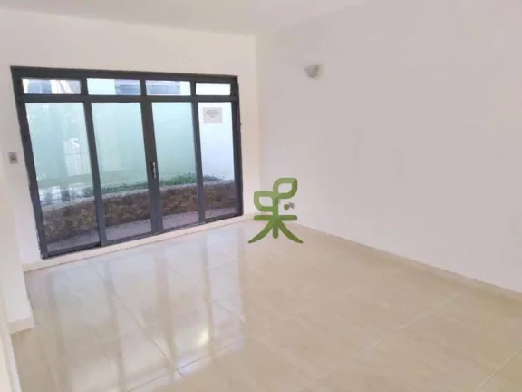 Imagem Casa com 3 dormitórios à venda, 196 m² por R$ 950.000,00 - Jardim Jussara - São Paulo/SP
