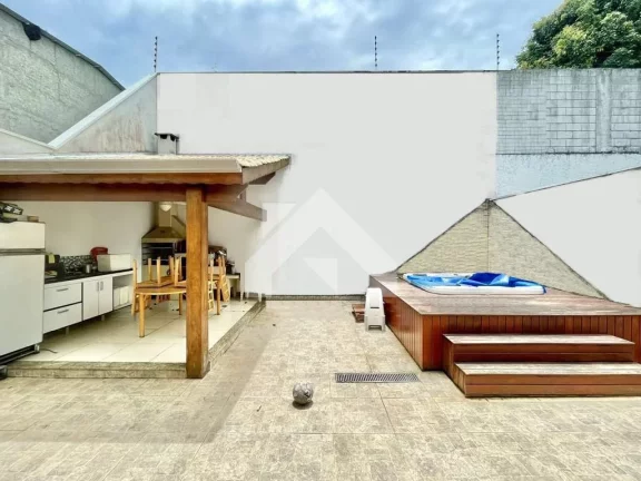 Imagem Casa de Condomínio em Granja Viana II - Cotia