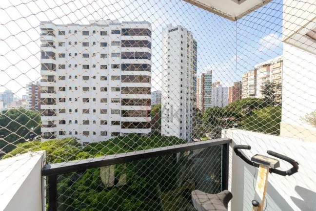 Imagem Apartamento com 4 dormitórios e 3 vagas à venda no Campo Belo