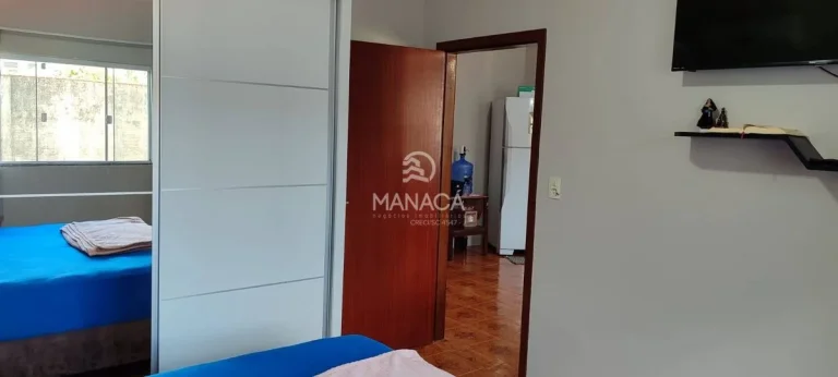 Imagem Casa 2 quartos 1 suíte, 600m da praia, garagem pra 2 carros no São Cristóvão