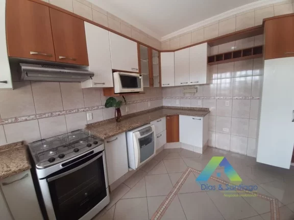Imagem Sobrado com 3 dormitórios para alugar, 250 m² por R$ 4.100,00/mês - Vila das Mercês - São Paulo/SP