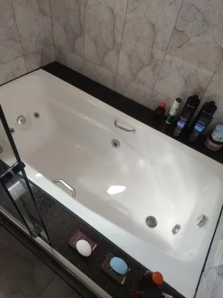 Imagem Sobrado a venda com 3 dorms sendo 1 suíte - Vila Arriete