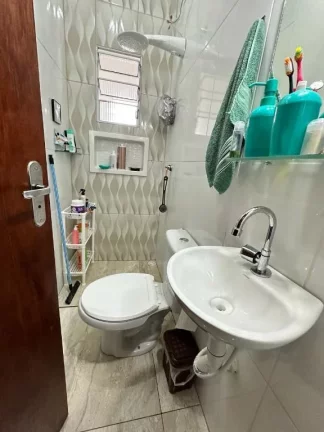 Imagem Sobrado com 2 dormitórios à venda, 180 m² por R$ 420.000,00 - Jardim Santa Inês - Suzano/SP