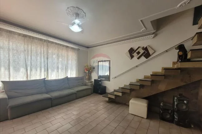 Imagem Casa com 5 quartos, 251m², à venda em Campinho, Rio de Janeiro .