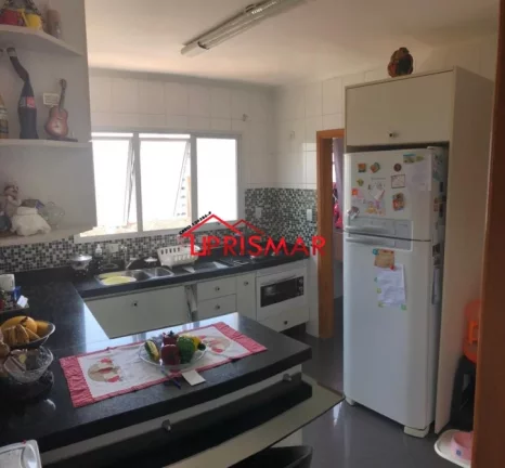 Imagem 3 dormitórios sendo 1 suite 2 Vagas Marapé
