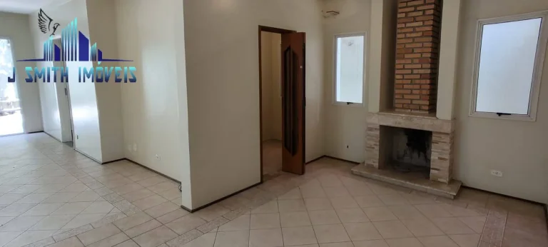 Imagem CASA 3 DORMS (1 SUITE), 2 VAGAS. ÁREA GOURMET. VAGAS VISITANTES