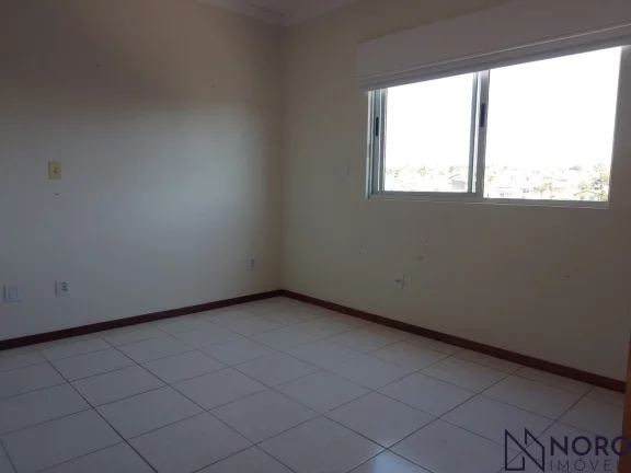 Imagem Apartamento 2 dormitórios, 1 suite, com box de garagem no bairro Tancredo Neves