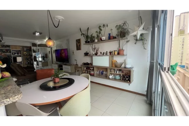 Imagem CR2C 145 Apto 590231197-7 - Apartamento à venda no bairro Centro - Balneário Camboriú/SC