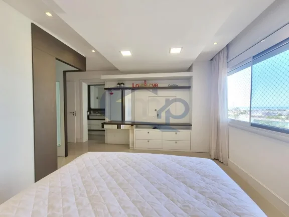 Imagem Apartamento á venda com 4 suítes no Predial em Torres/RS