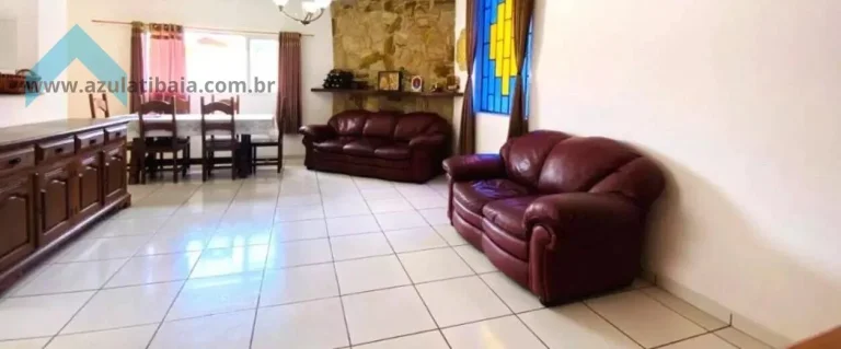 Imagem Casa com Piscina e Gourmet em Terreno Amplo  Atibaia