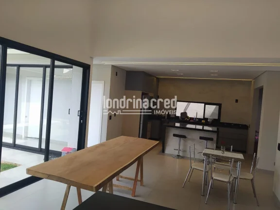 Imagem Casa com conceito moderno, ótima localização, possuindo 03 quartos, sendo 01 suíte, 2 banheiros, sala, cozinha, 4 vagas de garagem, Monte Belo, Londrina.