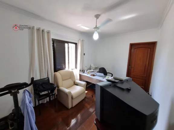 Imagem Casa belíssima na Mooca, 277m, 3 andares, com espaço gourmet, 4 quartos sendo 2 suítes, vaga para 3 carros