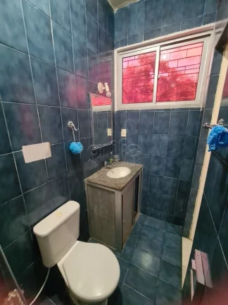 Imagem Excelente casa de esquina, bem ventilada, em ótima localização no Rodolfo Teófilo próximo ao Co...