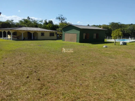 Imagem Chácara - Sítio com 4 Dormitorio(s) localizado(a) no bairro Fiuza em Viamão / Rio Grande do Sul Ref.:6001