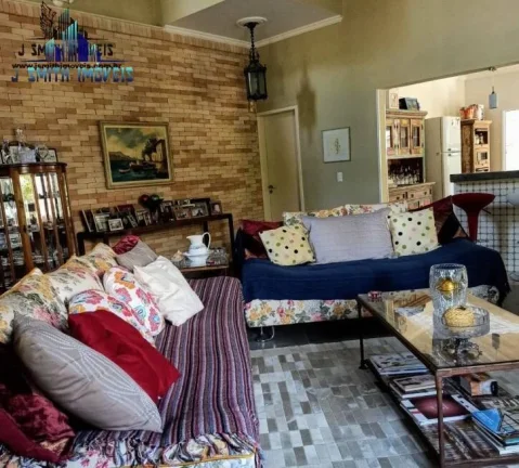 Imagem LINDA CASA ESTILO TOSCANA, EM CONDOMÍNIO FECHADO - km 39 - VGP