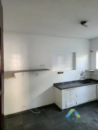 Imagem Sobrado com 2 Quartos e 2 banheiros para Alugar no Brooklin, 120 m² por R$ 4.778,00 Mês