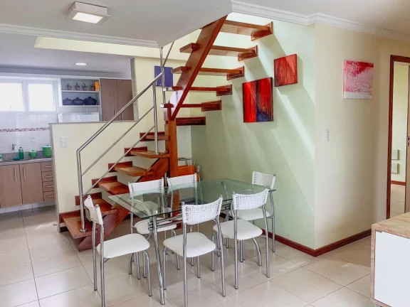 Imagem Apartamento Cobertura Triplex, 03 Quartos, 02 Suites, Vista p/ o Mar, 02 Vagas de Garagem, Praia dos Adventistas, Guarapari - ES