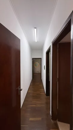 Imagem EXCELENTE IMÓVEL AO LADO DA AVENIDA MAJOR NICACIO E PRÓXIMO A FACULDADE FDF DISPONIVEL PARA LOCAÇÃO - (RESIDENCIAL/COMERCIAL)