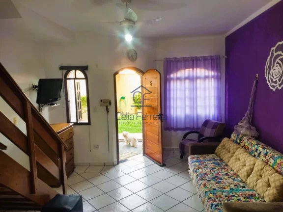 Imagem Sobrado 2 dormitórios em condomínio fechado no bairro do Sumaré - Caraguatatuba/SP