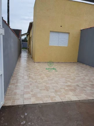 Imagem Casa com 2 dormitórios à venda, 56 m² por R$ 295.000,00 - Recanto dos Bandeirantes - Itanhaém/SP