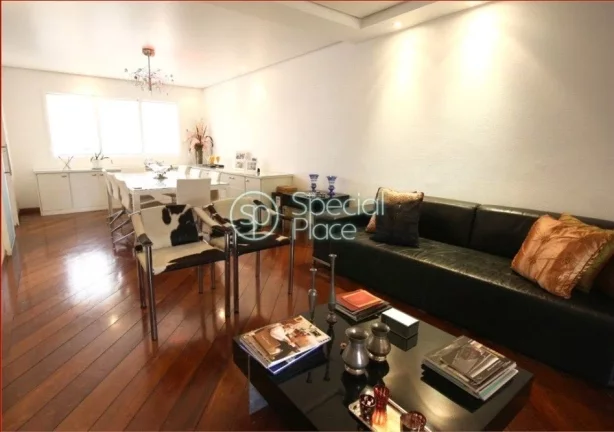 Imagem Casa de Condomínio no alto da boa vista com 4 dormitórios, sendo duas suítes, 4 vagas de garagem,...