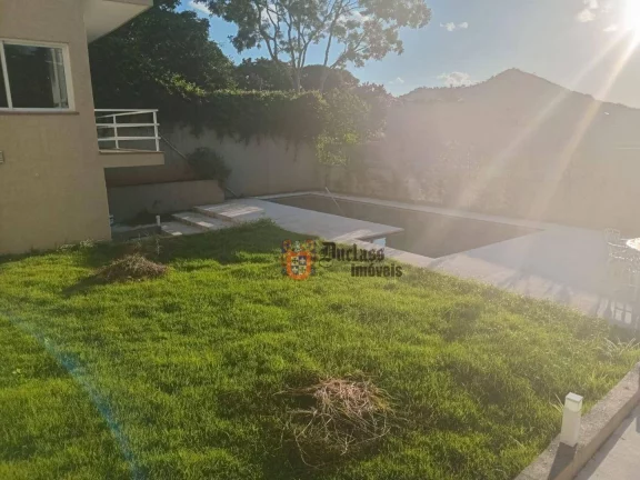 Imagem Sobrado com 3 dormitórios à venda, 420 m² por R$ 2.400.000 - Parque Arco Iris - Atibaia/SP