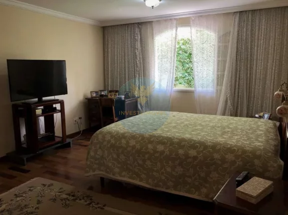 Imagem Casa em Condomínio a Venda no bairro Granja Viana - Cotia, SP